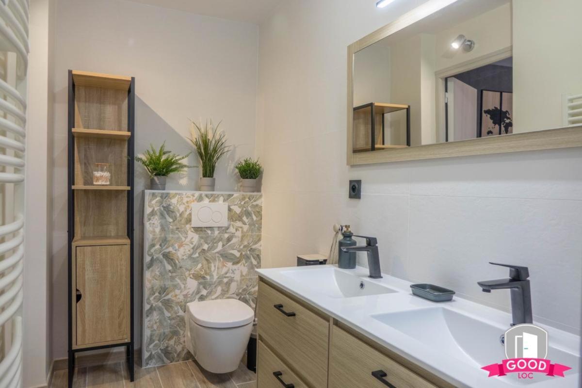 La Coquille D'Orleans Avec Sa Cour Apartamento Exterior foto